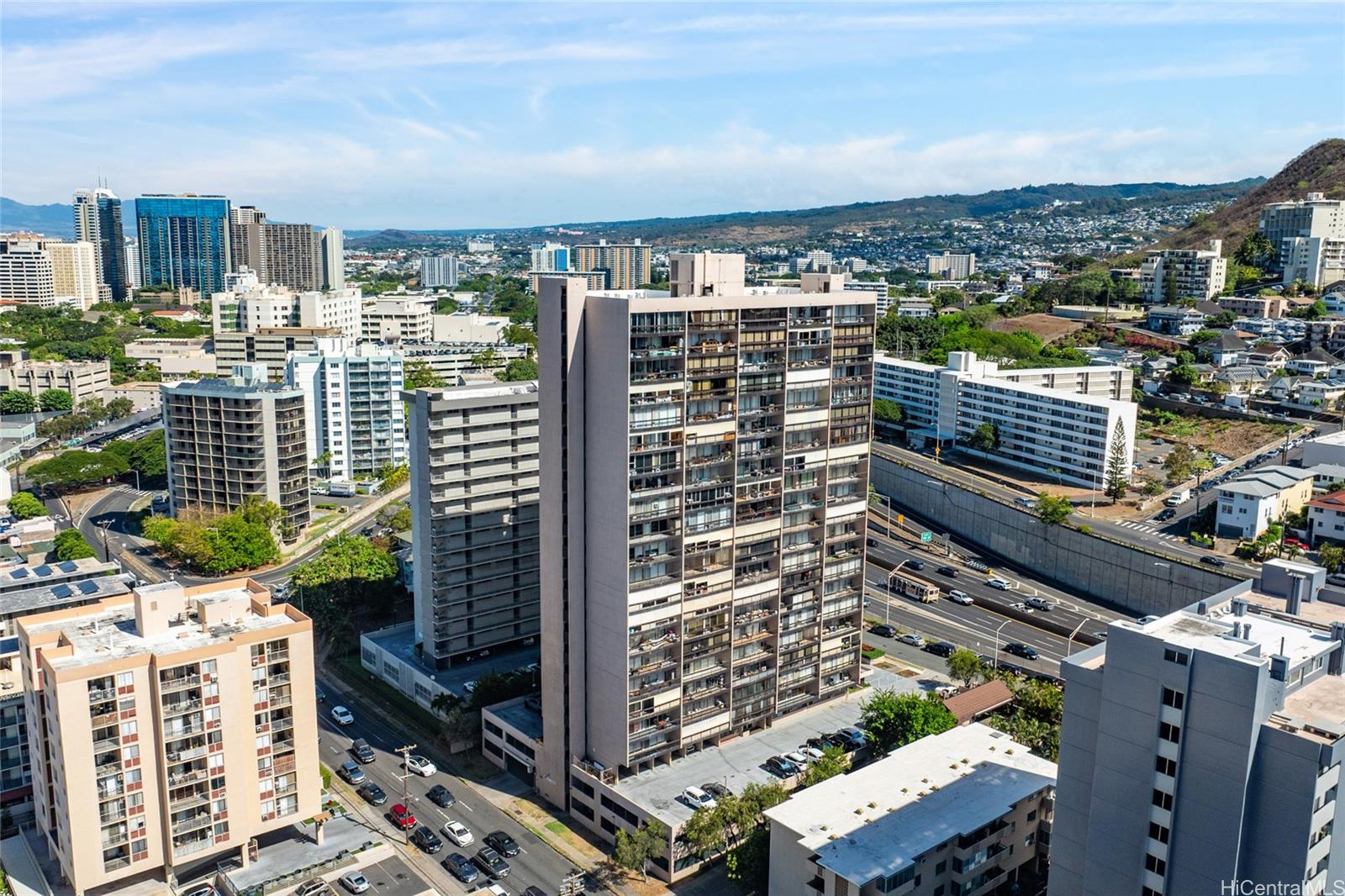 Kinau Lanais condo # 1003, Honolulu, Hawaii - photo 23 of 25