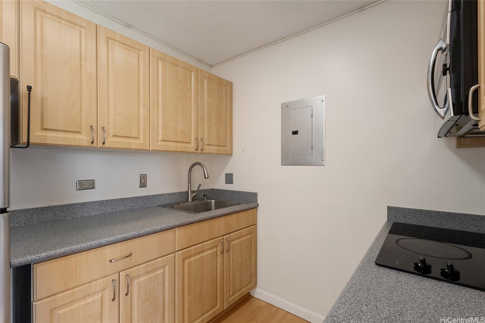 Kinau Lanais condo # 1003, Honolulu, Hawaii - photo 5 of 25