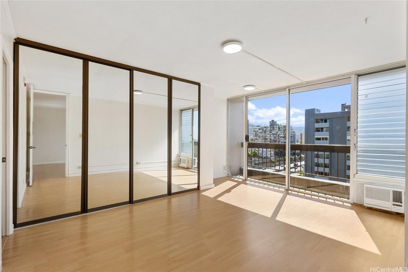 Kinau Lanais condo # 1003, Honolulu, Hawaii - photo 6 of 25