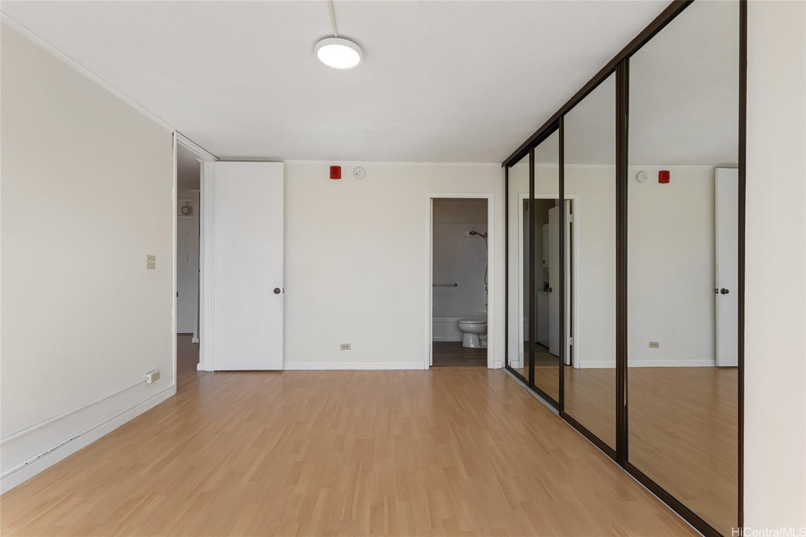 Kinau Lanais condo # 1003, Honolulu, Hawaii - photo 8 of 25