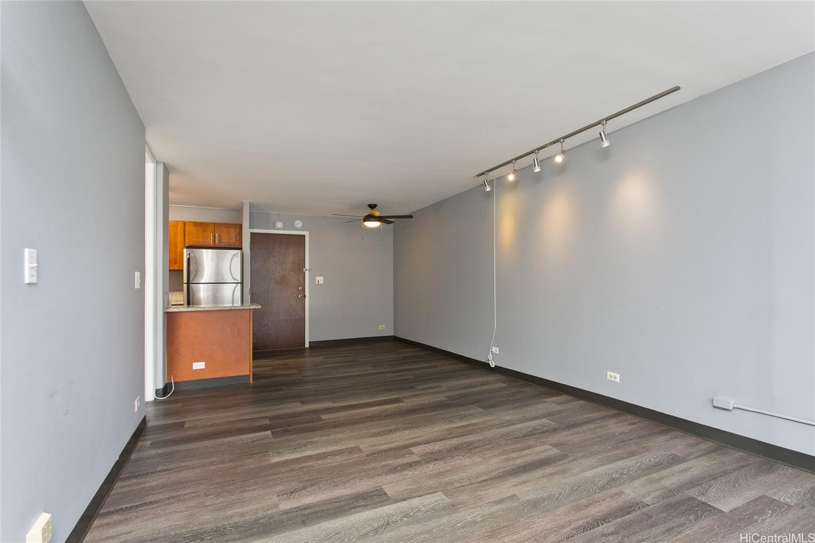 Kinau Lanais condo # 1206, Honolulu, Hawaii - photo 3 of 24