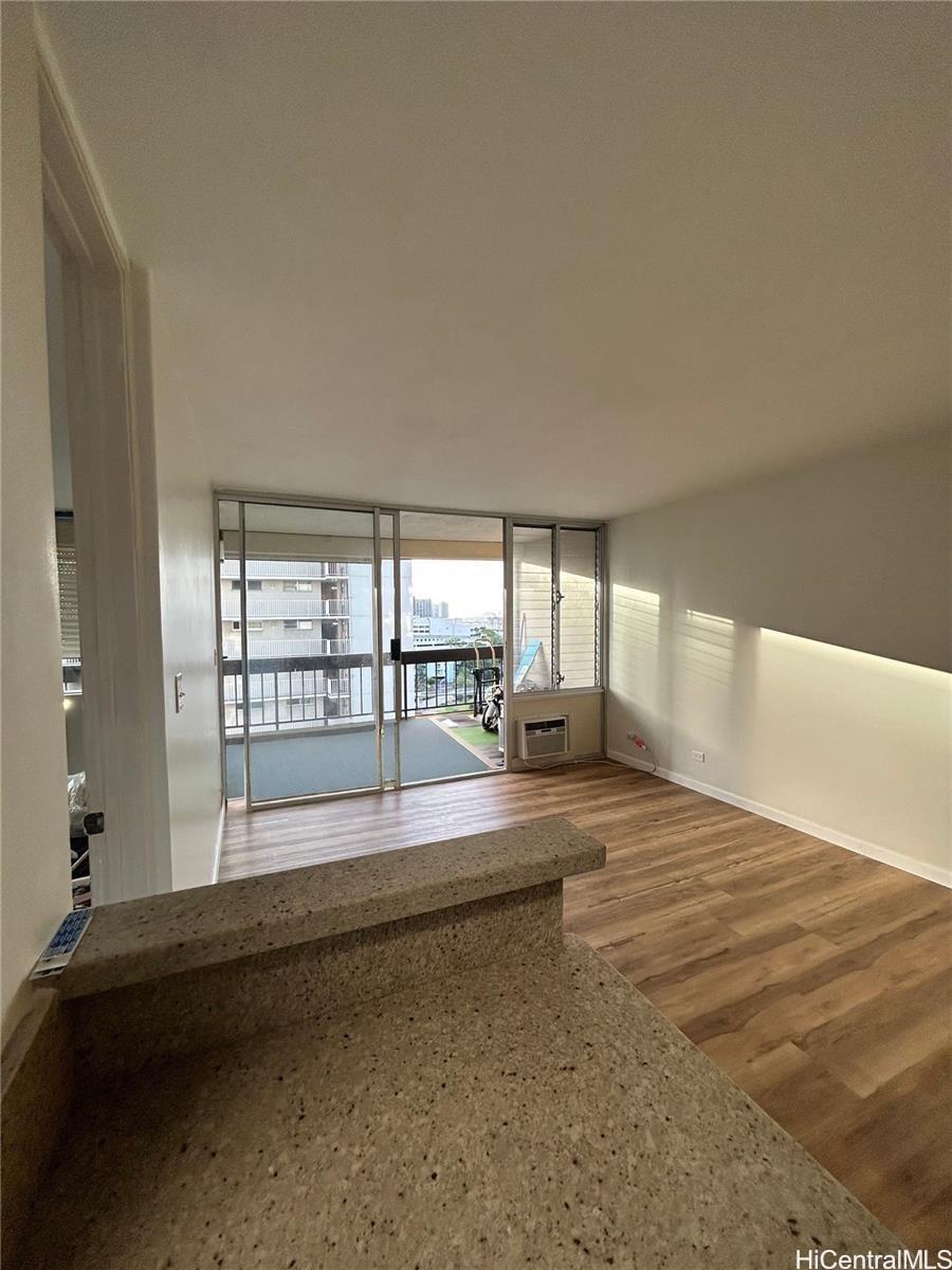 Kinau Lanais condo # 1408, Honolulu, Hawaii - photo 10 of 12