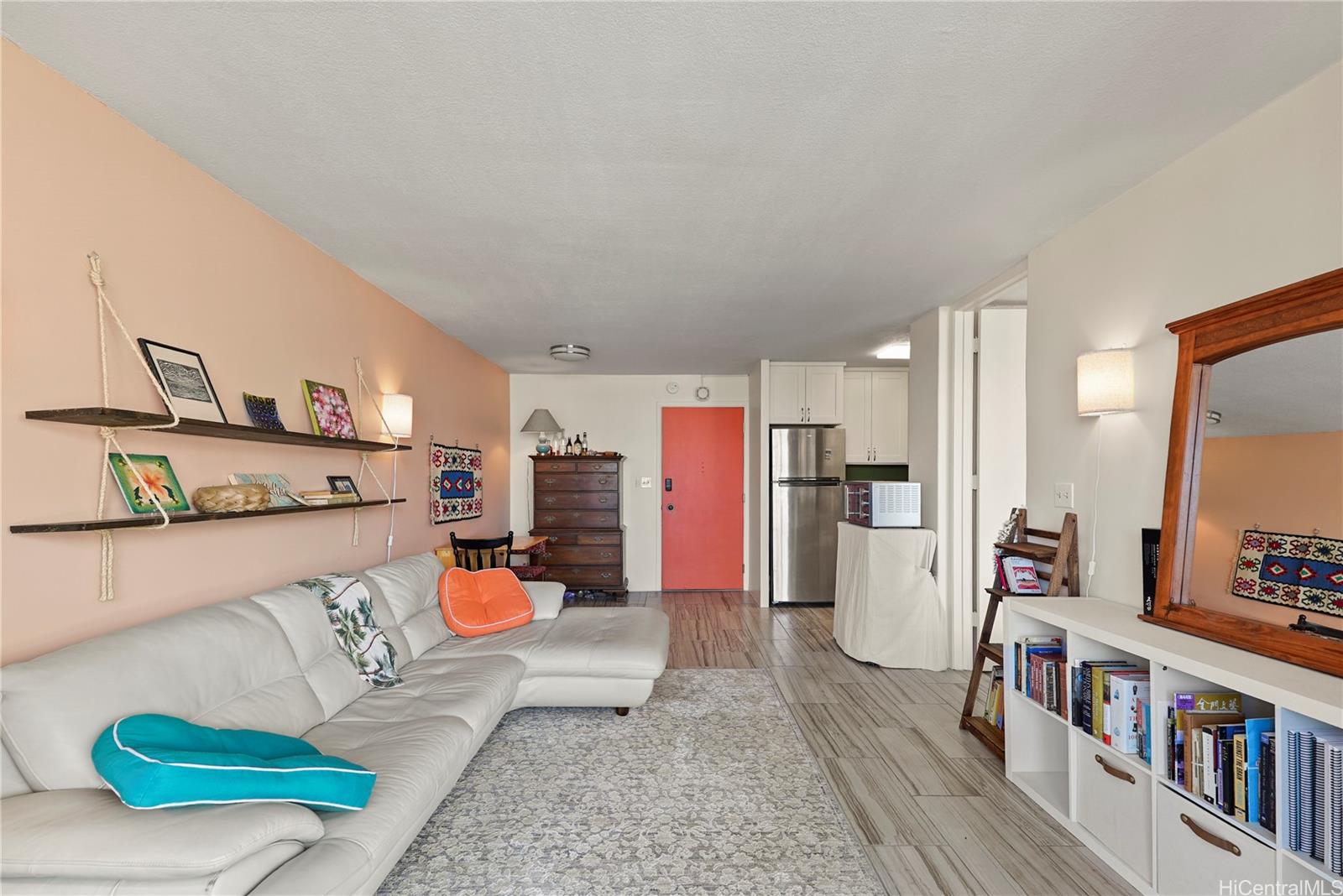 Kinau Lanais condo # 1503, Honolulu, Hawaii - photo 2 of 17