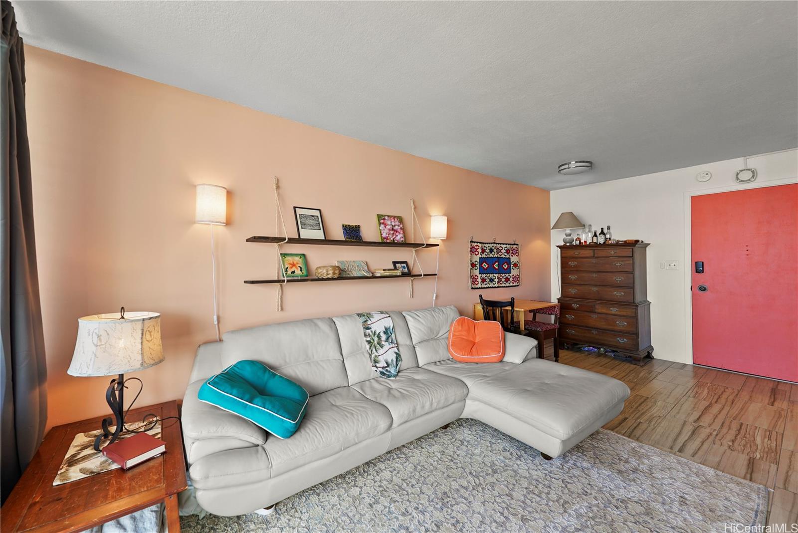 Kinau Lanais condo # 1503, Honolulu, Hawaii - photo 3 of 17