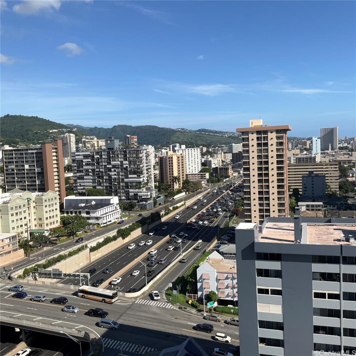 775 Kinalau Pl Honolulu - Rental - photo 2 of 18