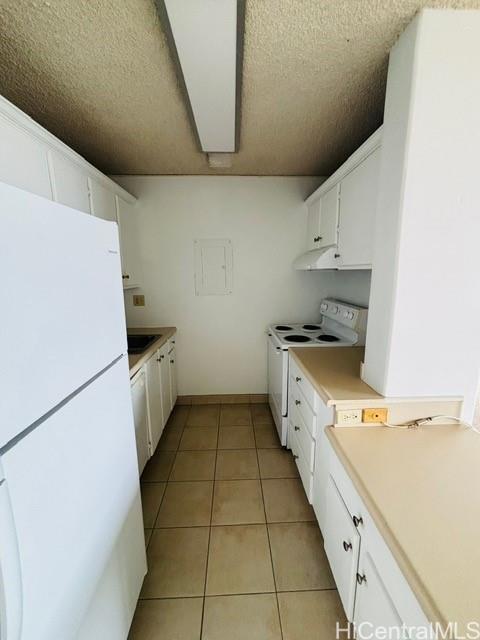 Kinau Lanais condo # 2008, Honolulu, Hawaii - photo 6 of 14