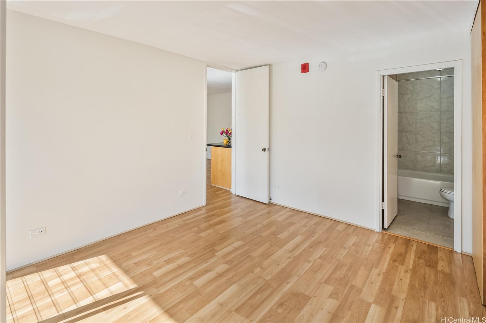 Kinau Lanais condo # 207, Honolulu, Hawaii - photo 15 of 23