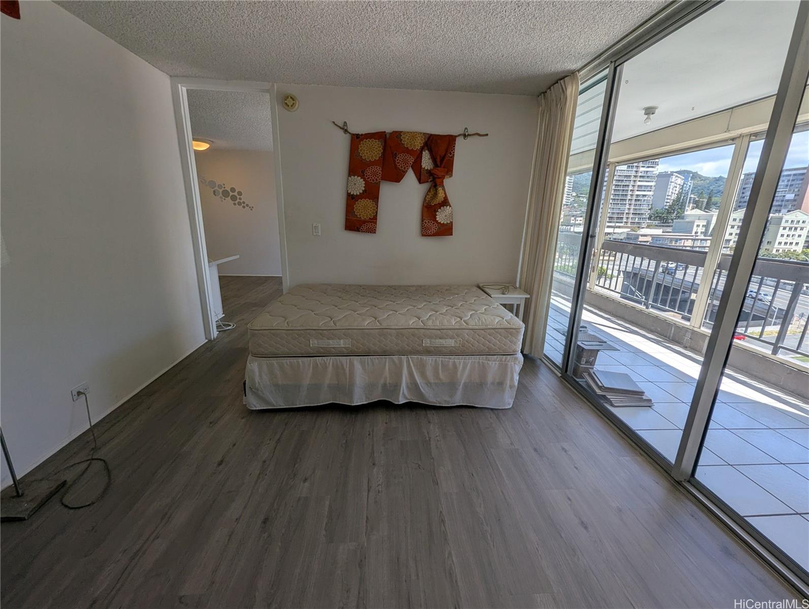 775 Kinalau Pl Honolulu - Rental - photo 5 of 9