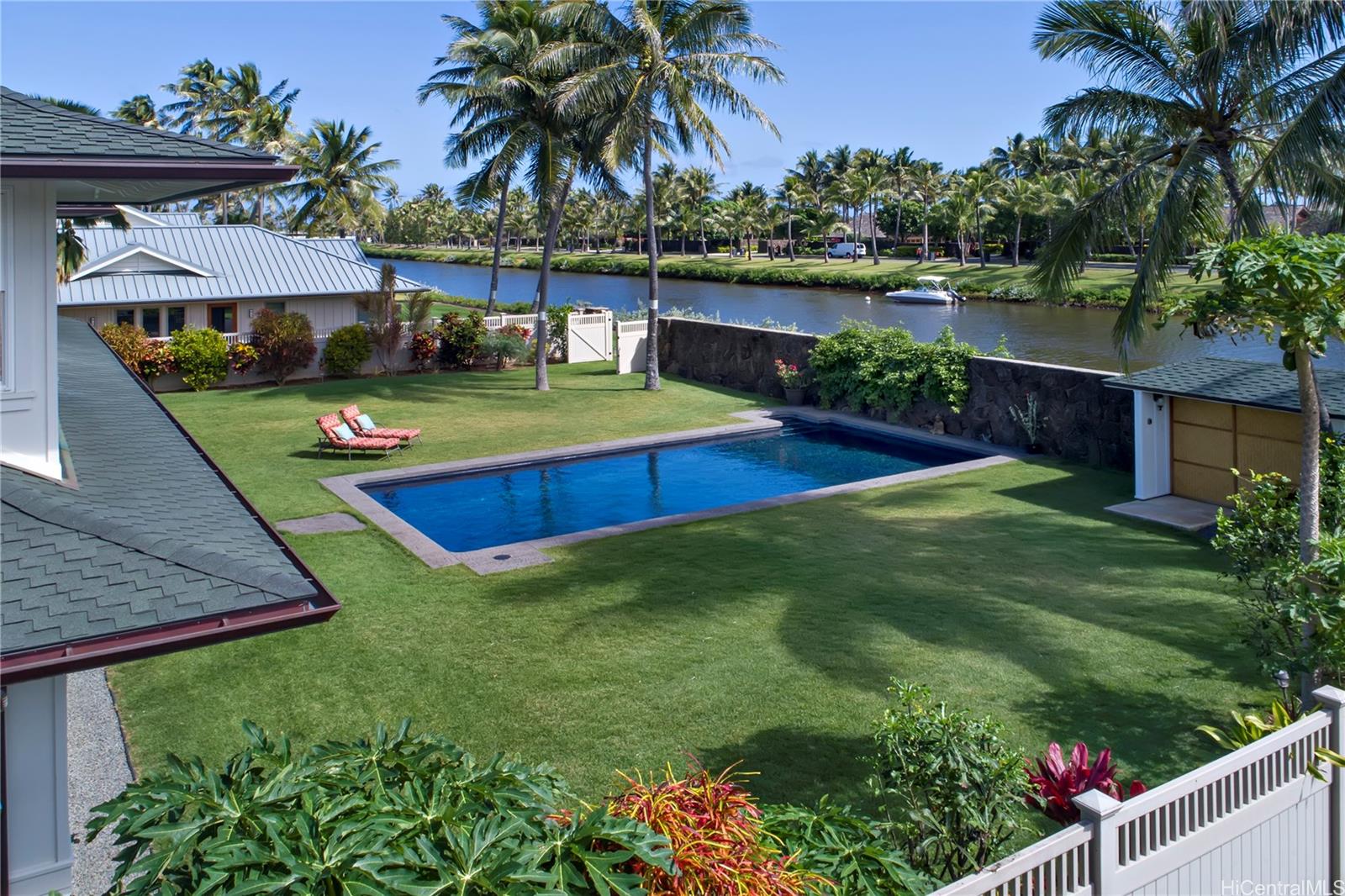 776  Mokapu Road Kaimalino, Kailua home - photo 23 of 25