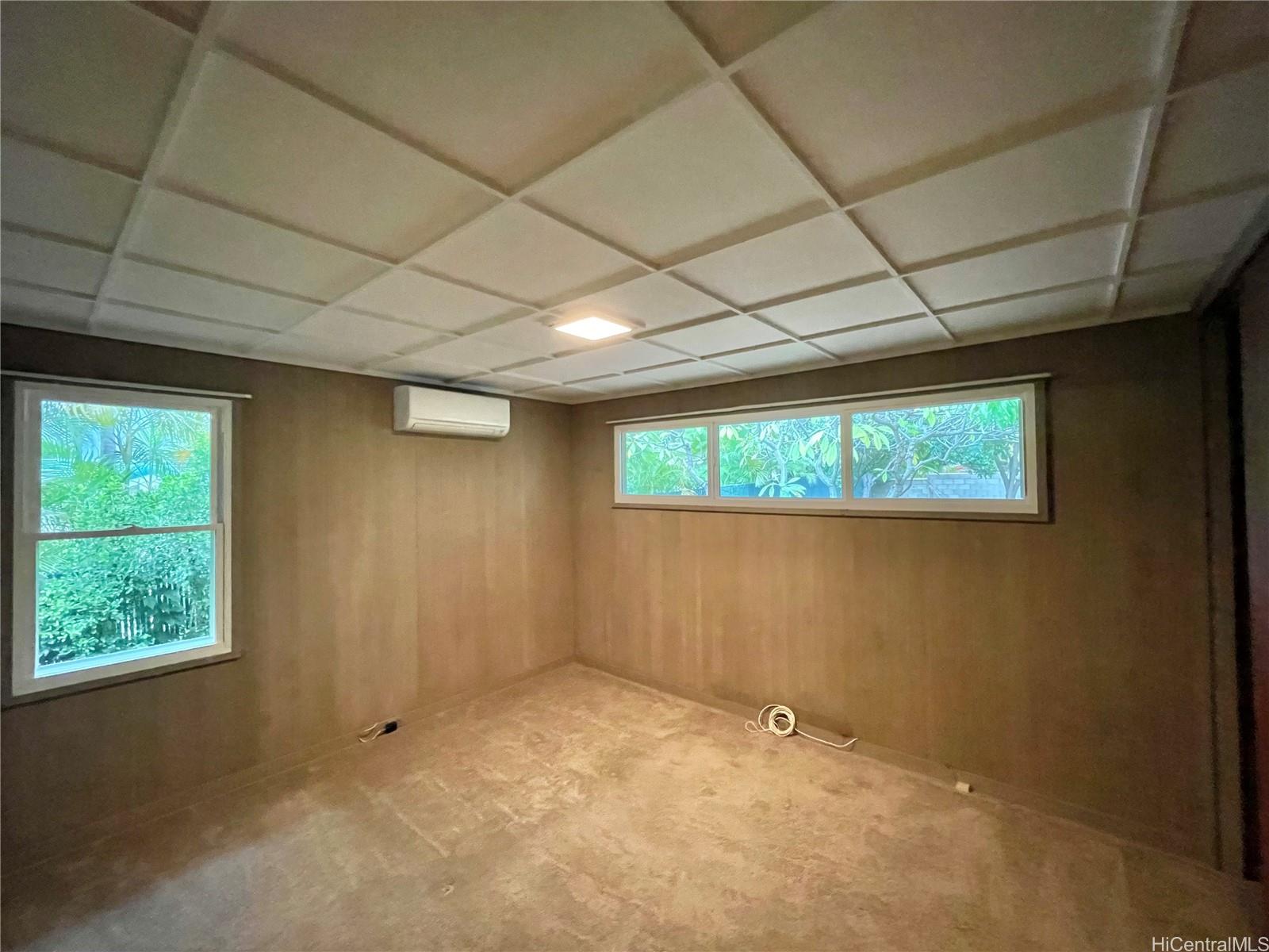 777  Elepaio Street Kahala Area, Diamond Head home - photo 21 of 25