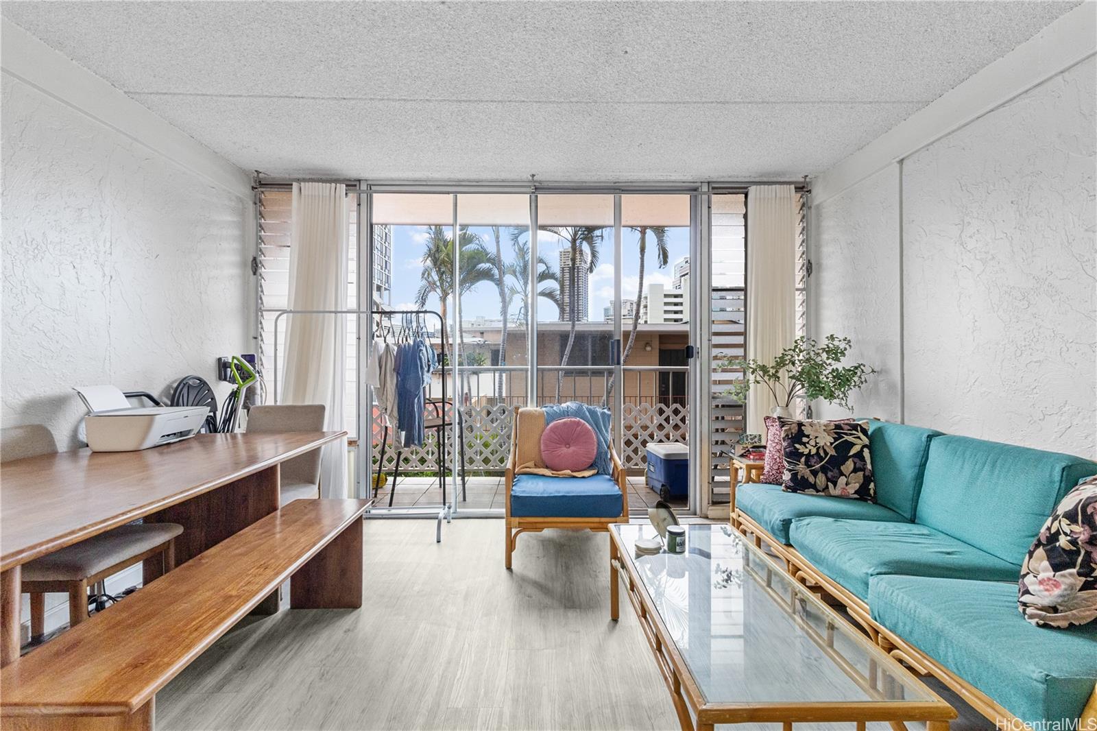 778 Wiliwili St condo # 202, Honolulu, Hawaii - photo 3 of 20