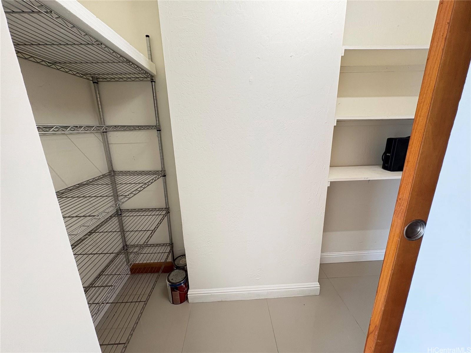 778 Wiliwili St condo # 504, Honolulu, Hawaii - photo 11 of 15