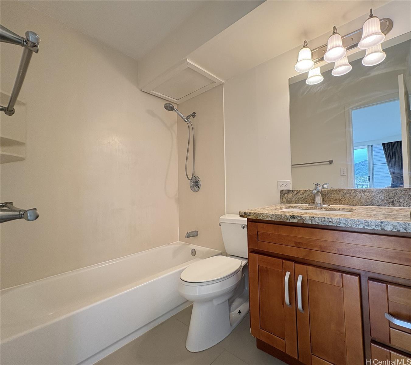 778 Wiliwili St condo # 504, Honolulu, Hawaii - photo 10 of 15