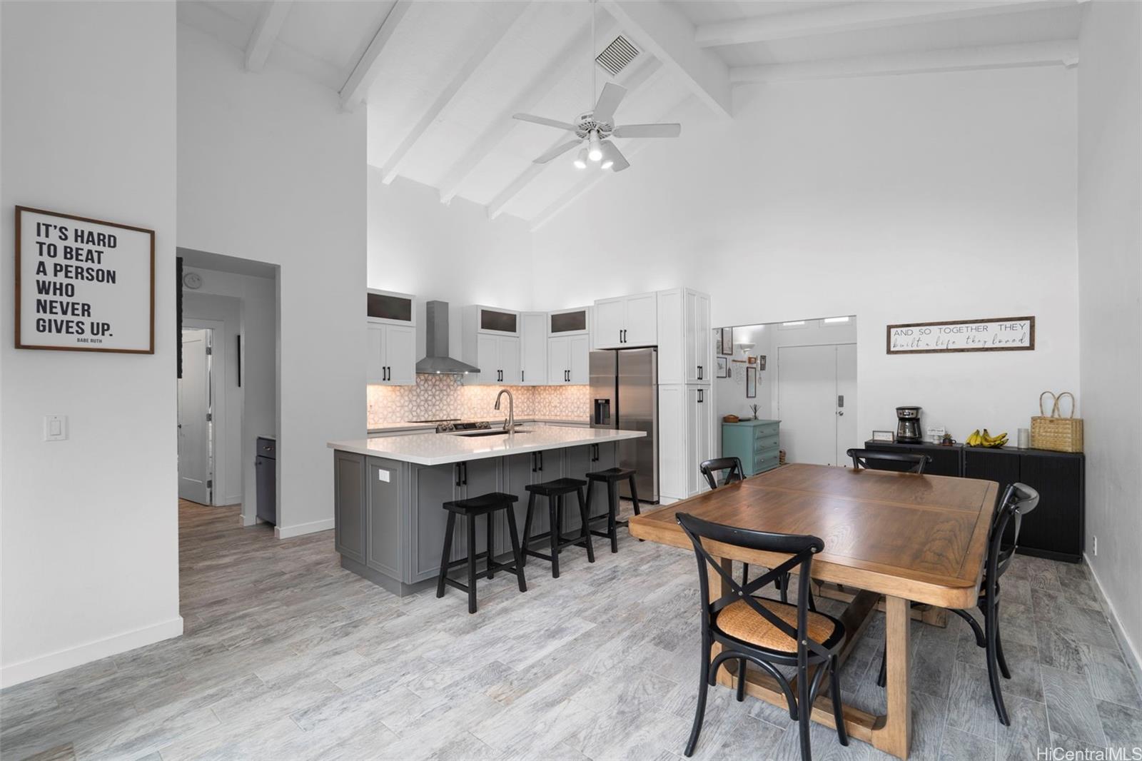 7780  Waikapu Loop Kalama Valley, Hawaii Kai home - photo 5 of 25