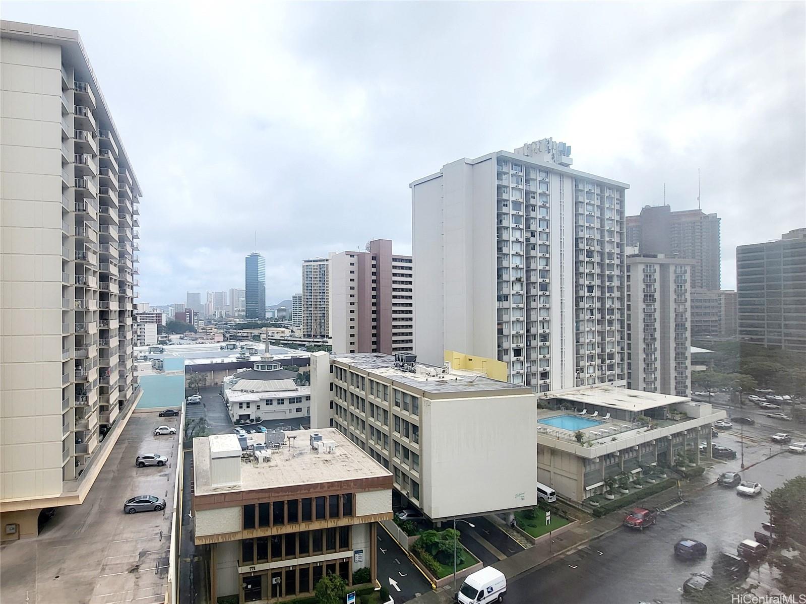 Woodrose condo # 1005, Honolulu, Hawaii - photo 17 of 25