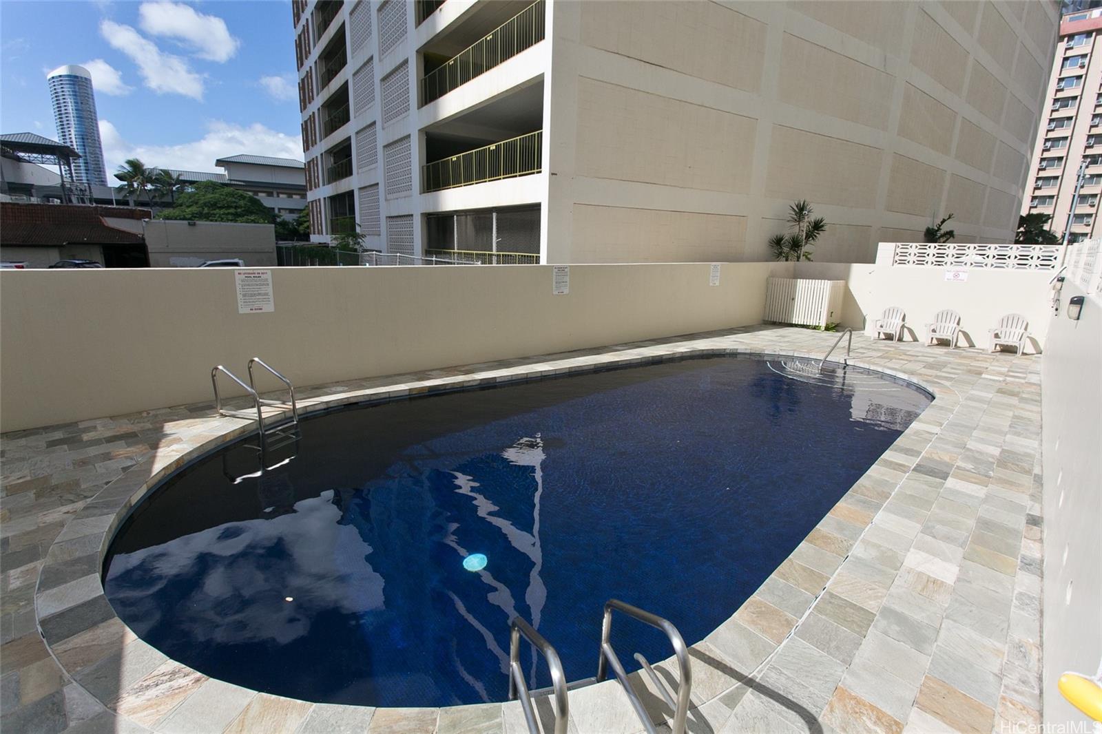 Woodrose condo # 1506, Honolulu, Hawaii - photo 17 of 17