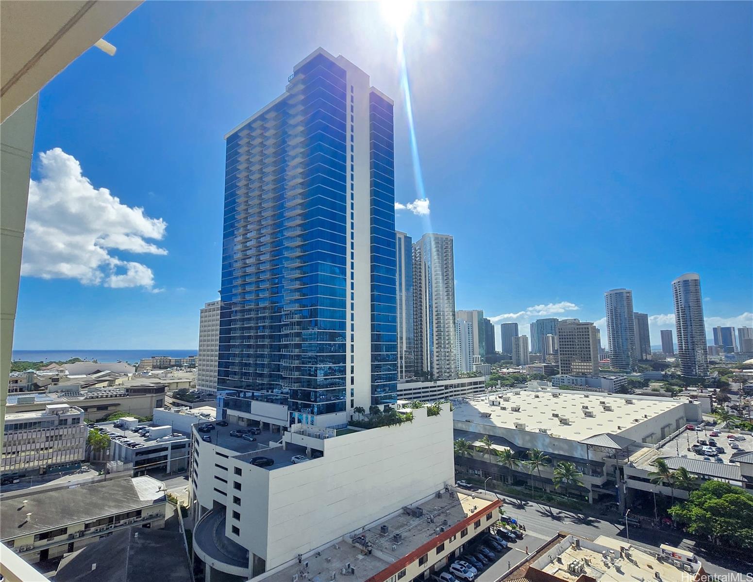 Woodrose condo # 1705, Honolulu, Hawaii - photo 12 of 18