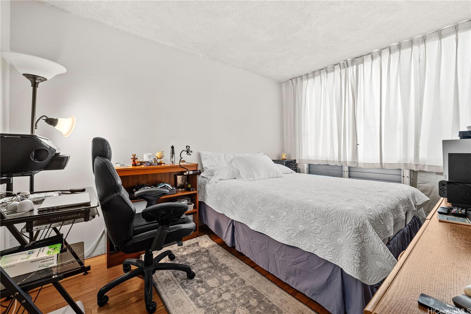 Woodrose condo # 408, Honolulu, Hawaii - photo 11 of 20