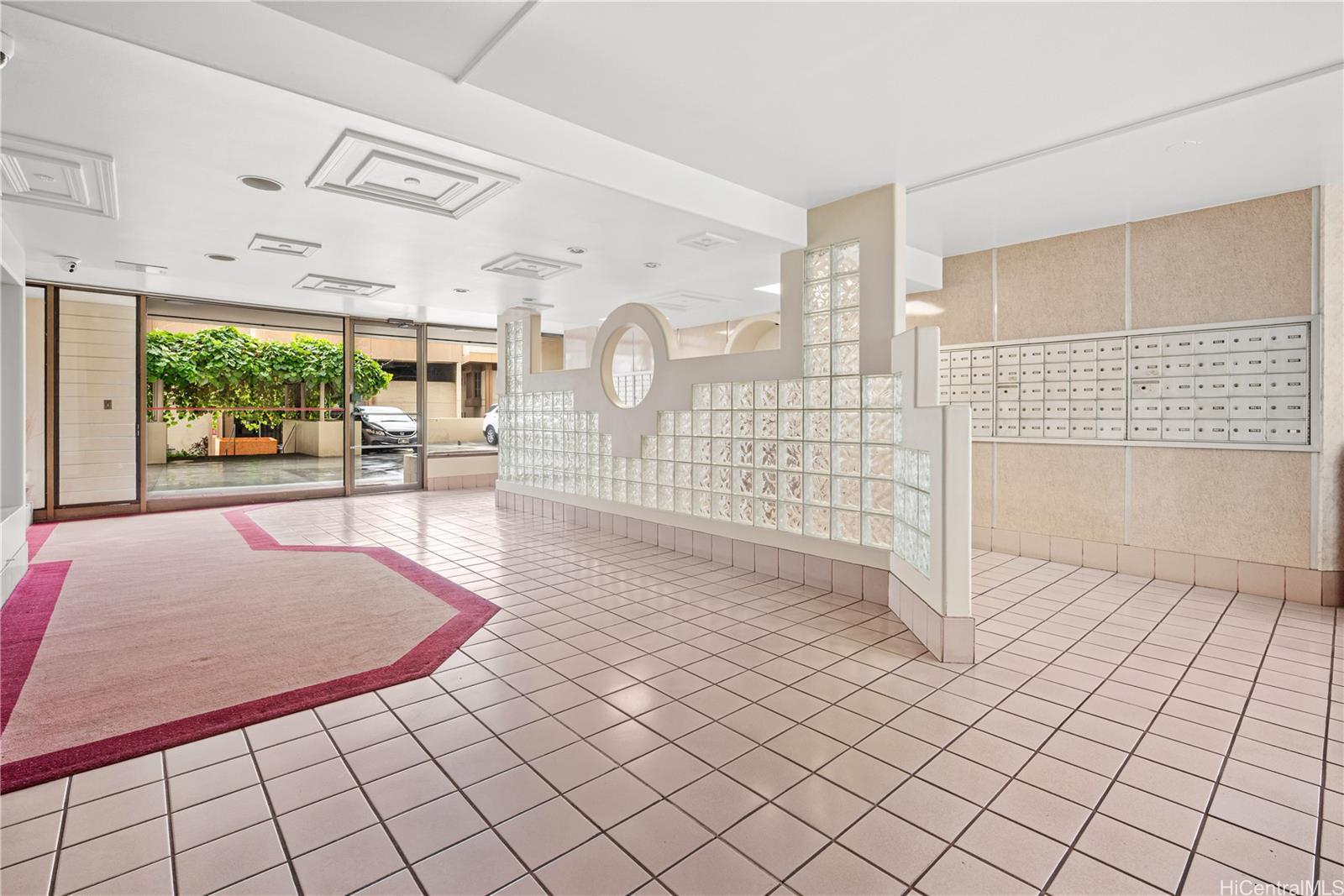 Woodrose condo # 408, Honolulu, Hawaii - photo 16 of 20