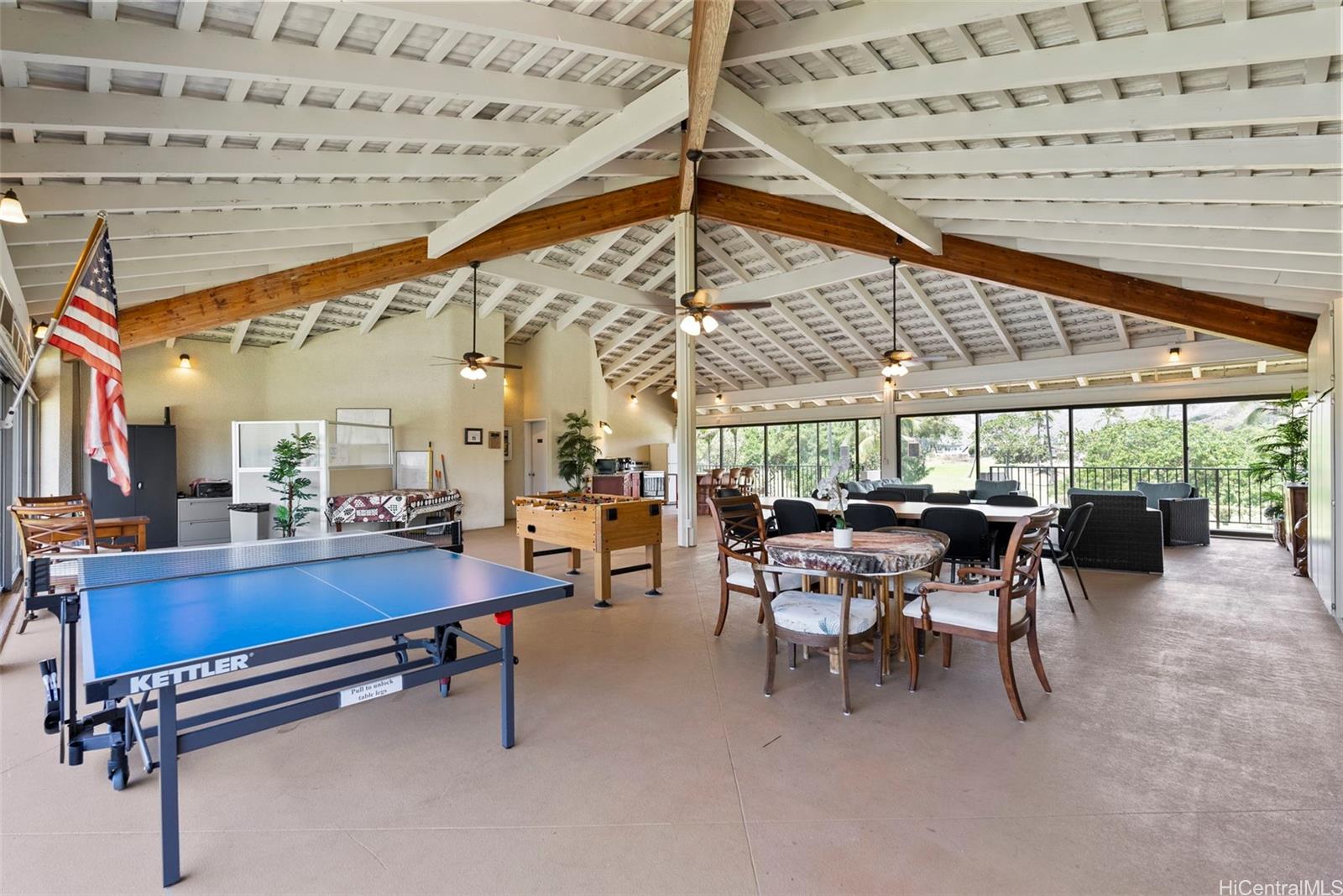 7821  Makaaoa Place Queens Gate, Hawaii Kai home - photo 20 of 25