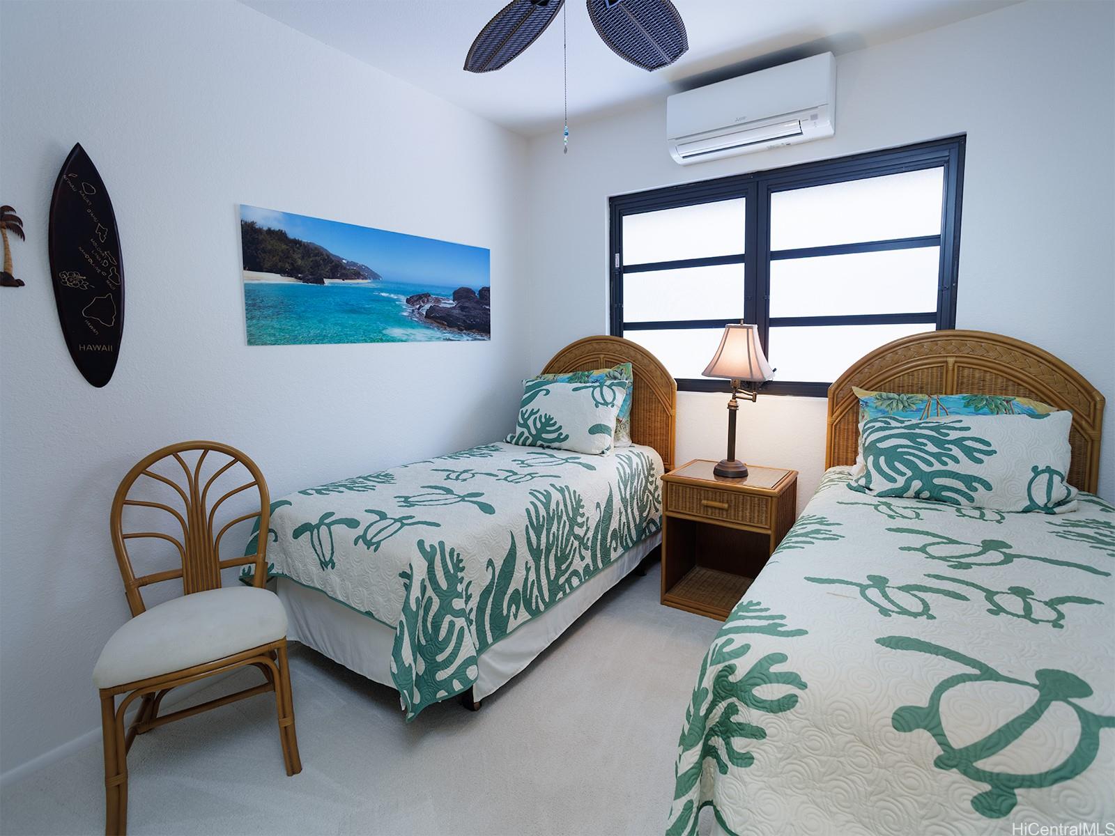 7832  Makaaoa Pl Queens Gate, Hawaii Kai home - photo 14 of 25