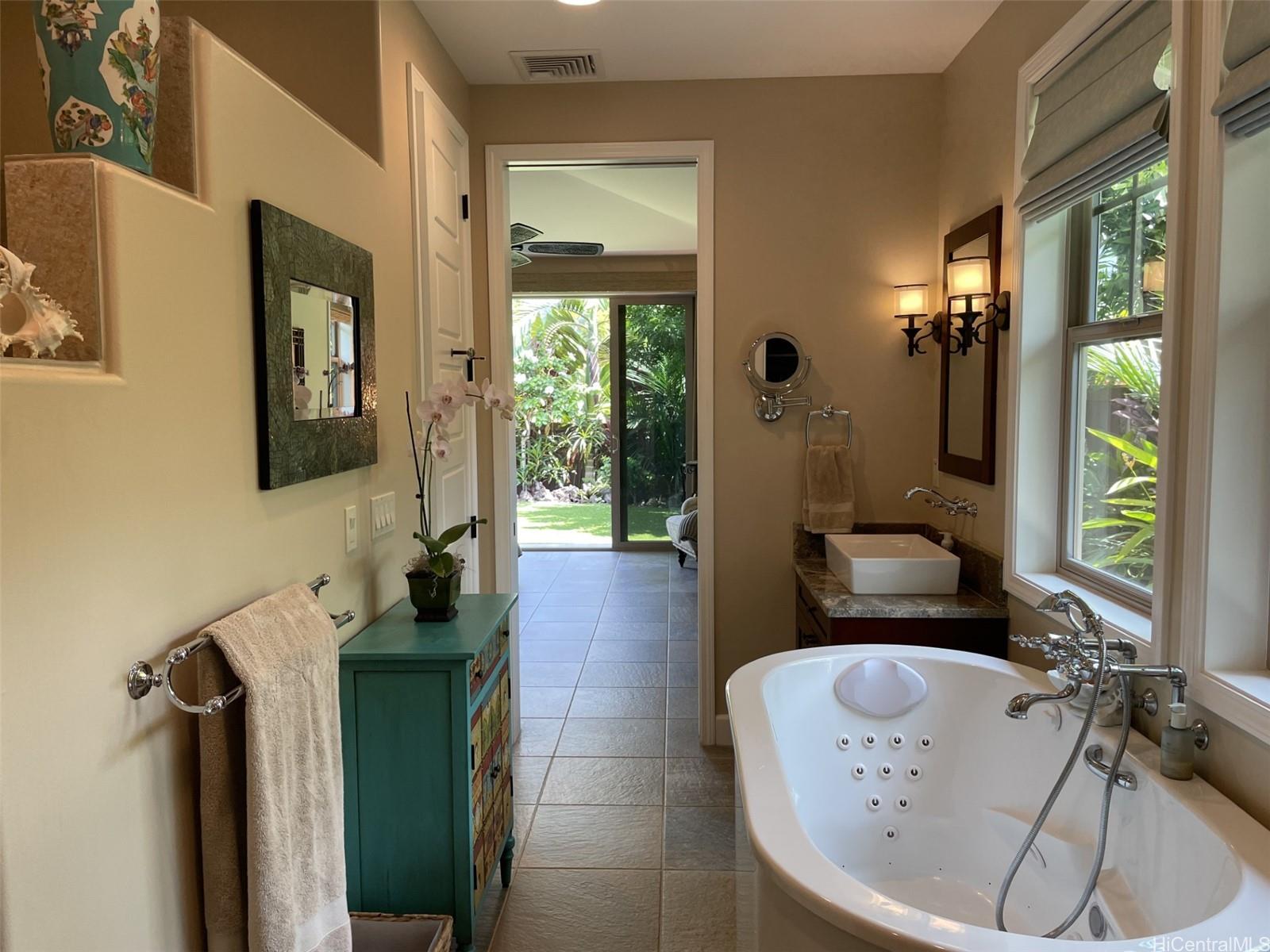 78-7075  Holuakai Loop Holua Kai@keauhou, North Kona home - photo 15 of 25