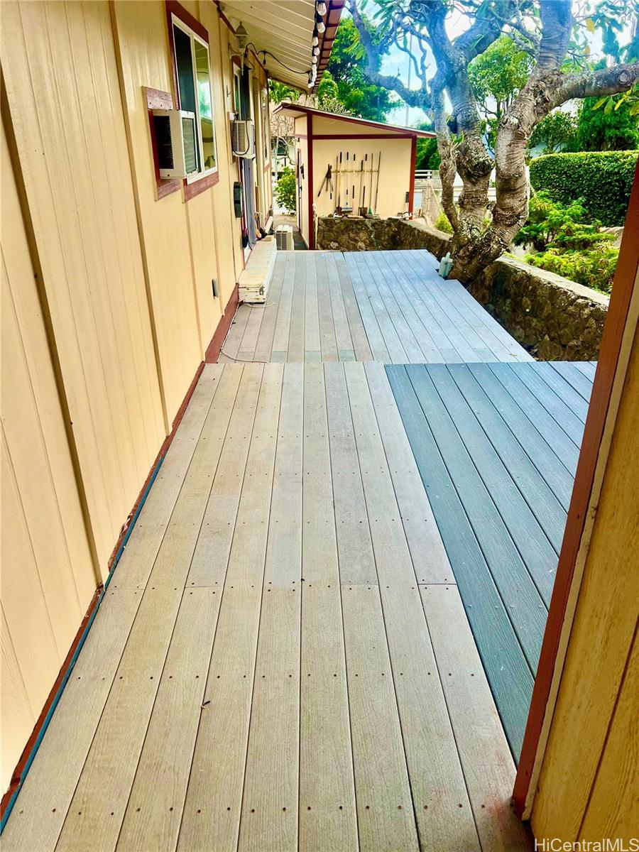 790  Ipuai Street Kalama Valley, Hawaii Kai home - photo 22 of 25