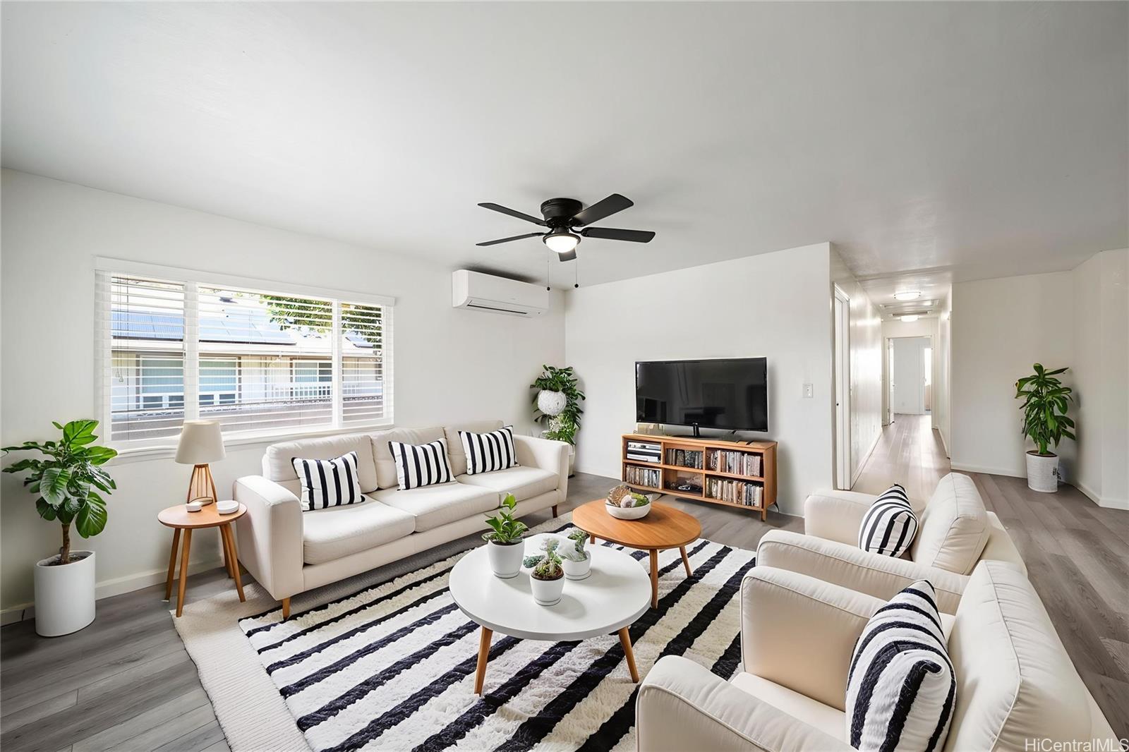 790  Ipuai Street Kalama Valley, Hawaii Kai home - photo 2 of 25