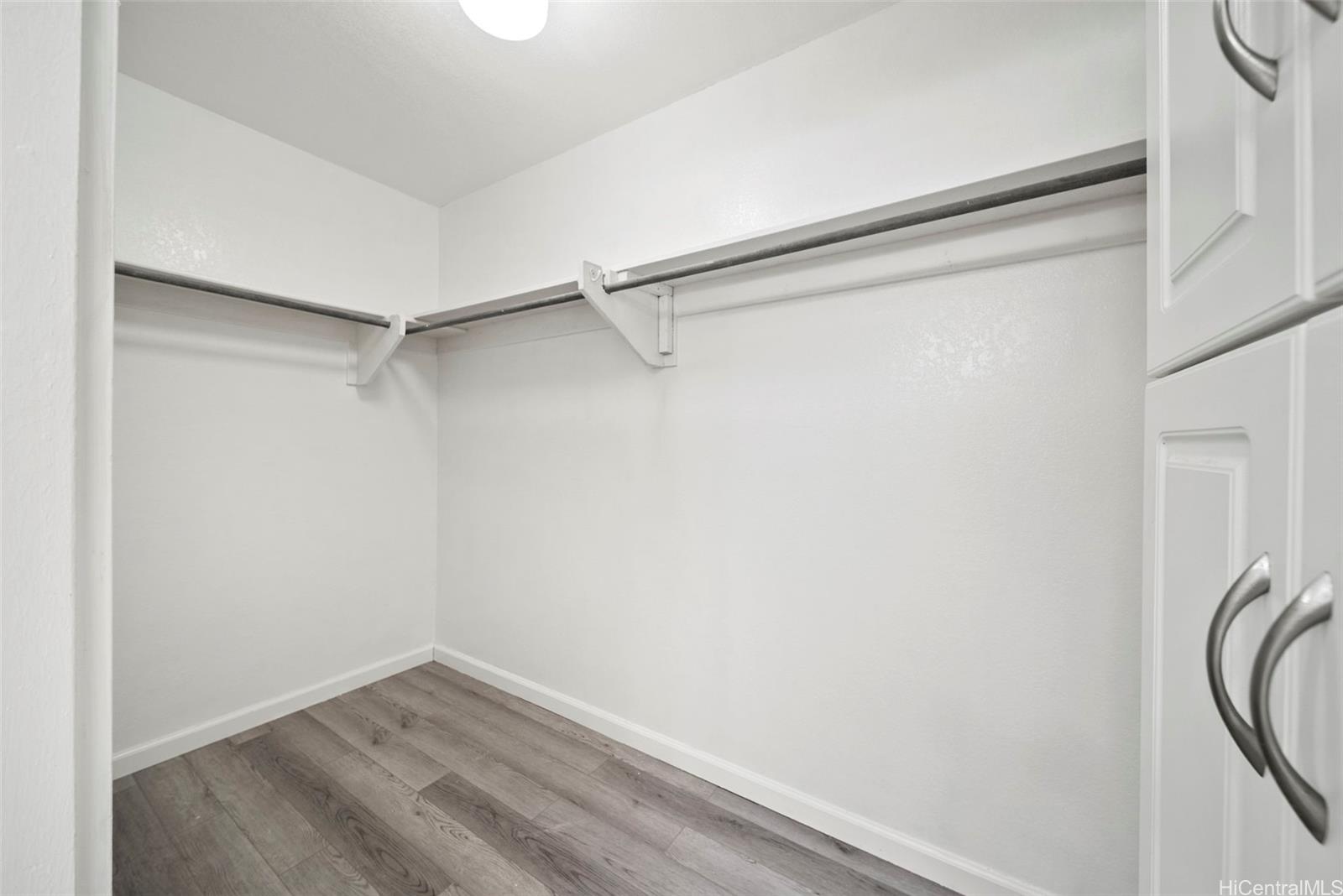 790  Ipuai Street Kalama Valley, Hawaii Kai home - photo 18 of 25