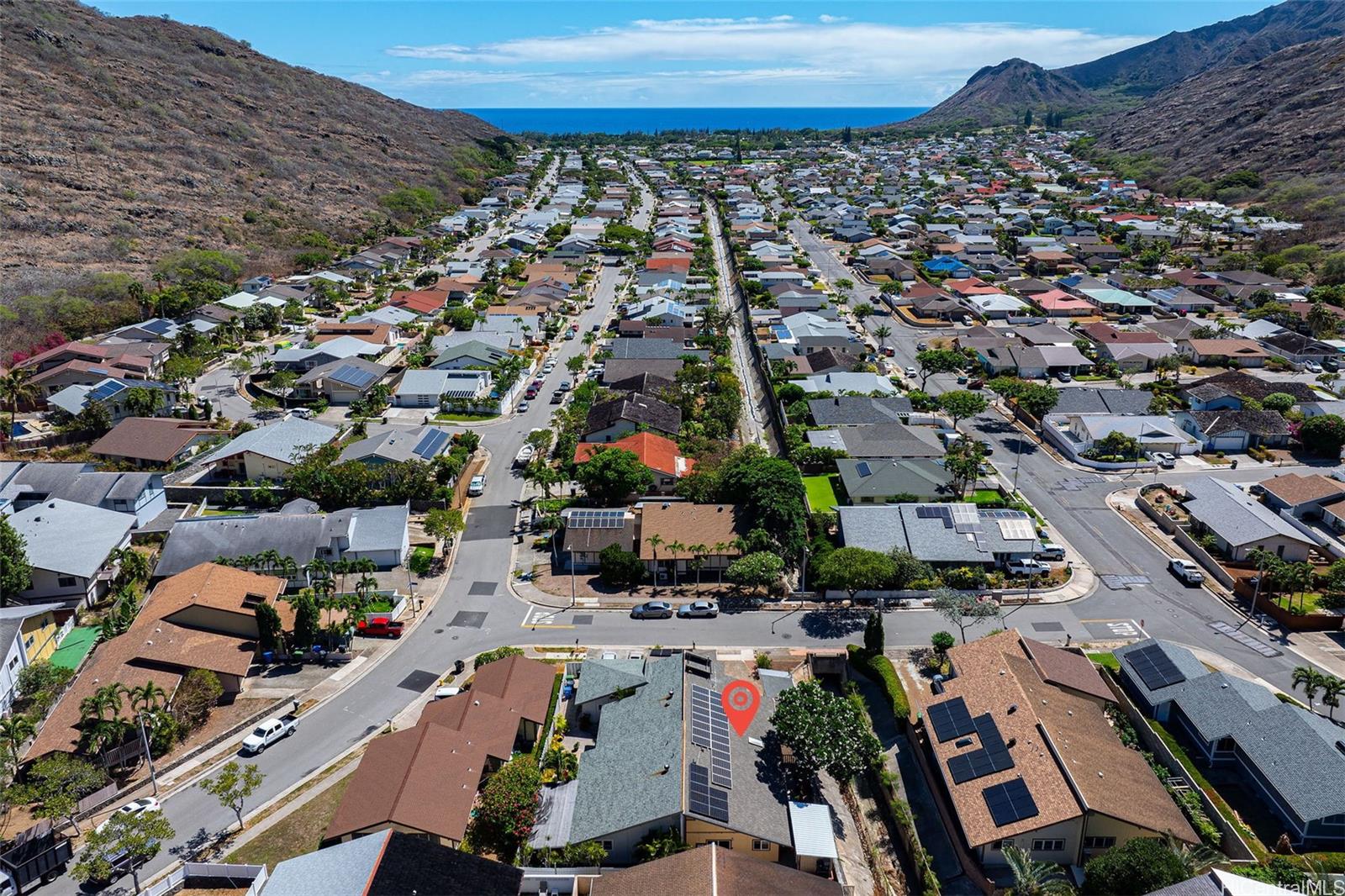 790  Ipuai Street Kalama Valley, Hawaii Kai home - photo 24 of 25