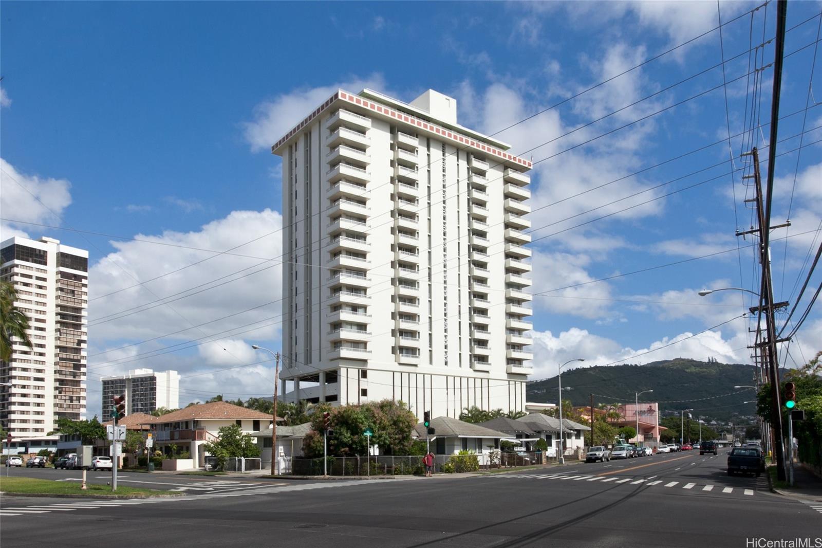 Scenic Towers condo # 10D, Honolulu, Hawaii - photo 16 of 16