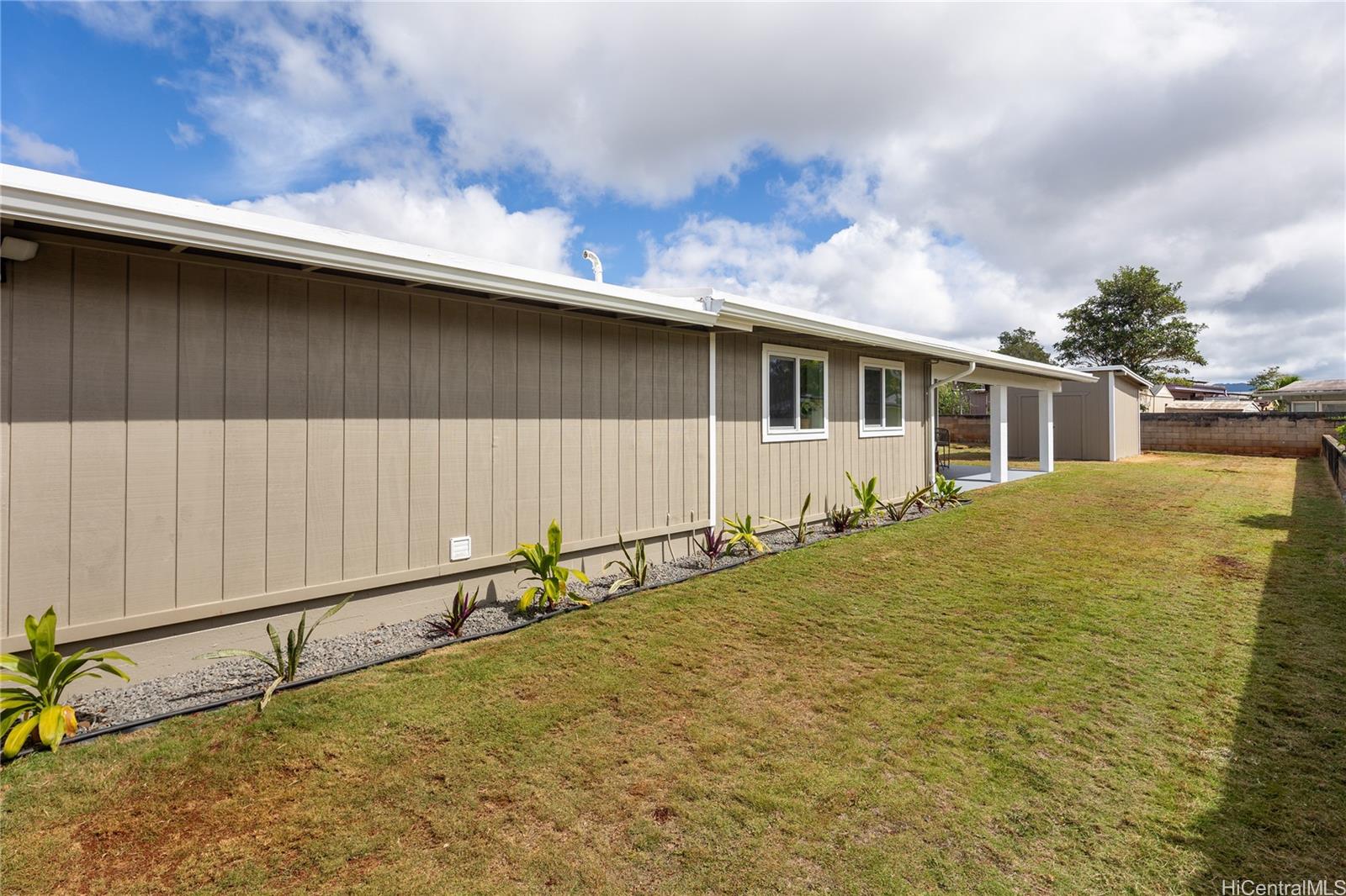 8  Halakahiki Place Wahiawa Area, Central home - photo 20 of 25