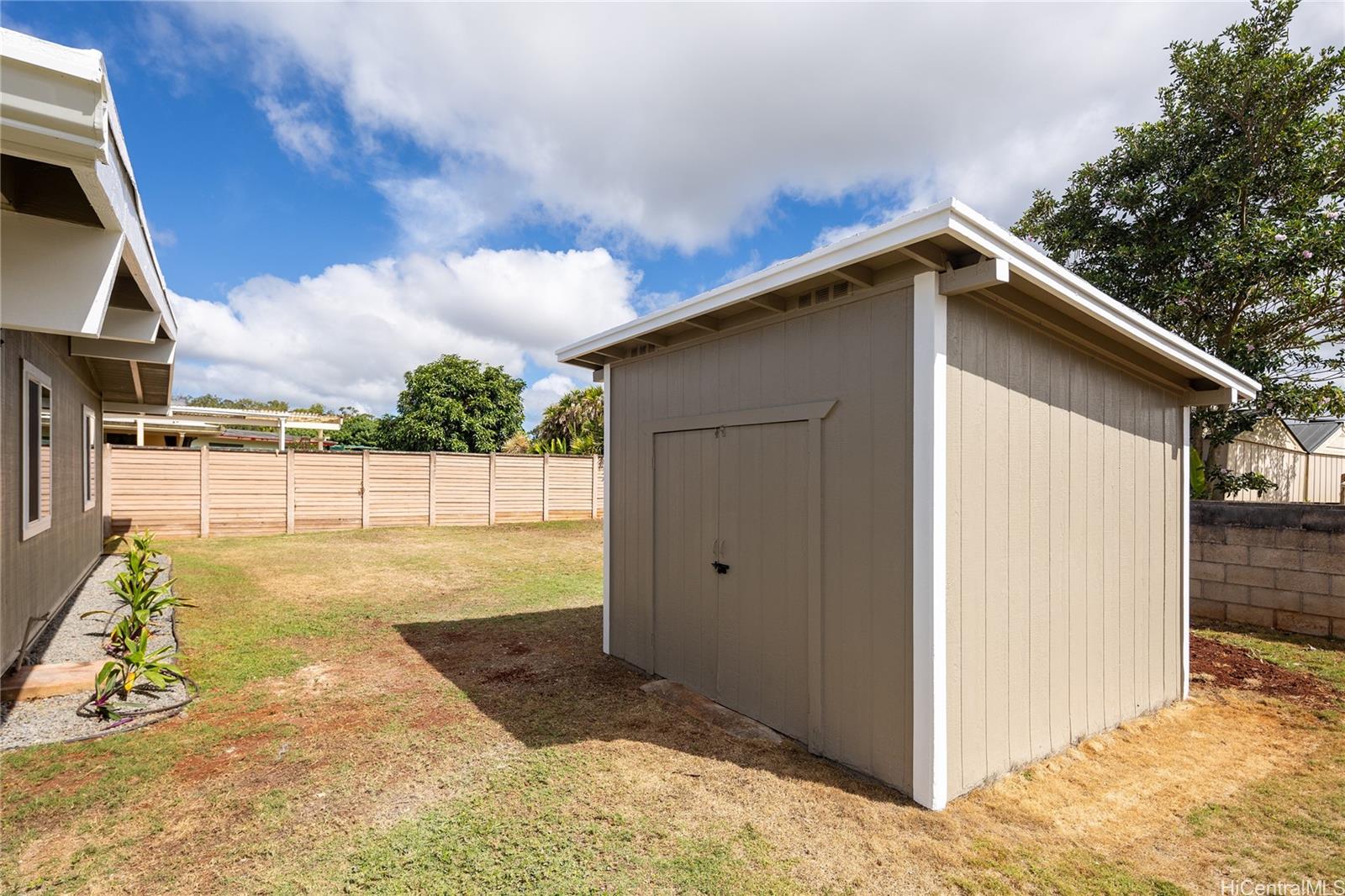 8  Halakahiki Place Wahiawa Area, Central home - photo 21 of 25