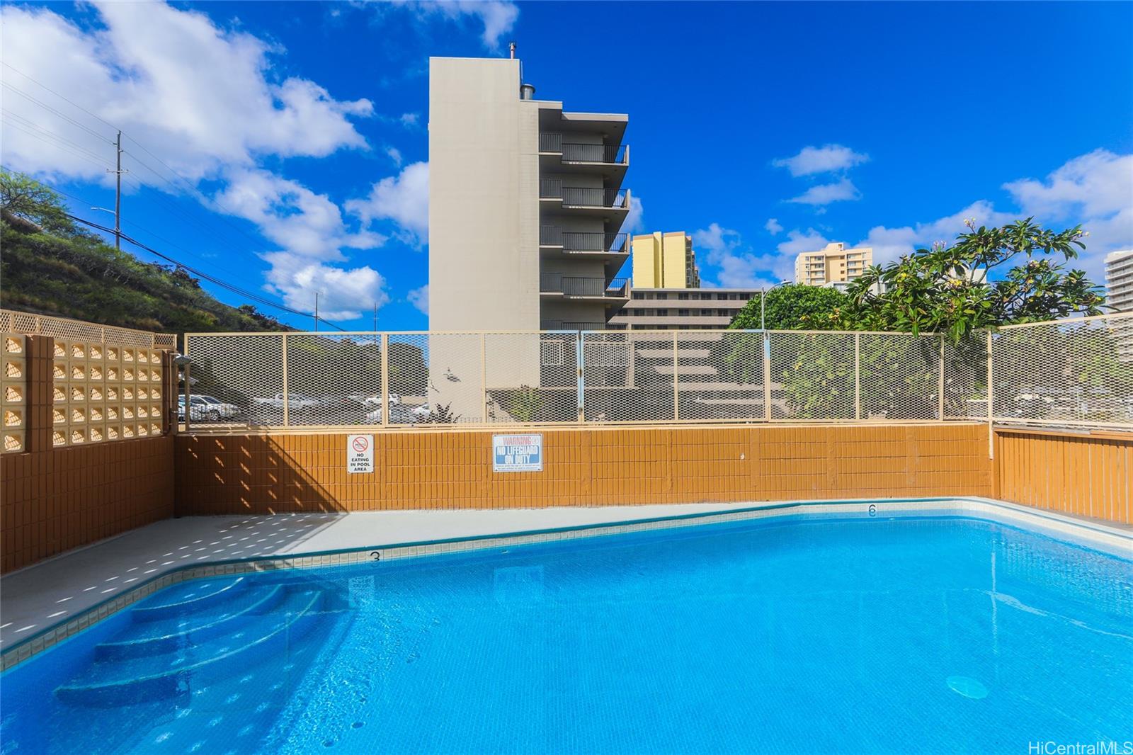 Lakeview Royal condo # 1202, Honolulu, Hawaii - photo 11 of 11