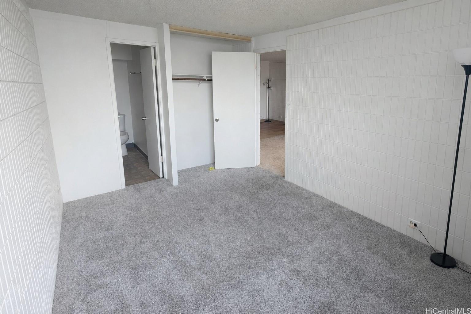 Lakeview Royal condo # 206, Honolulu, Hawaii - photo 13 of 13