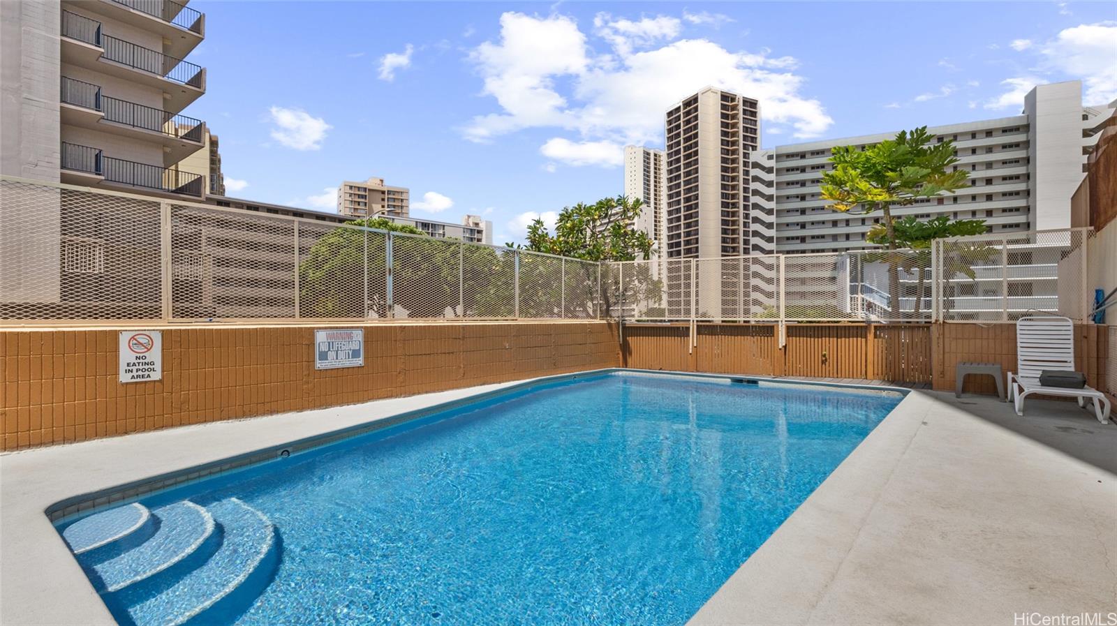 Lakeview Royal condo # 601, Honolulu, Hawaii - photo 14 of 21