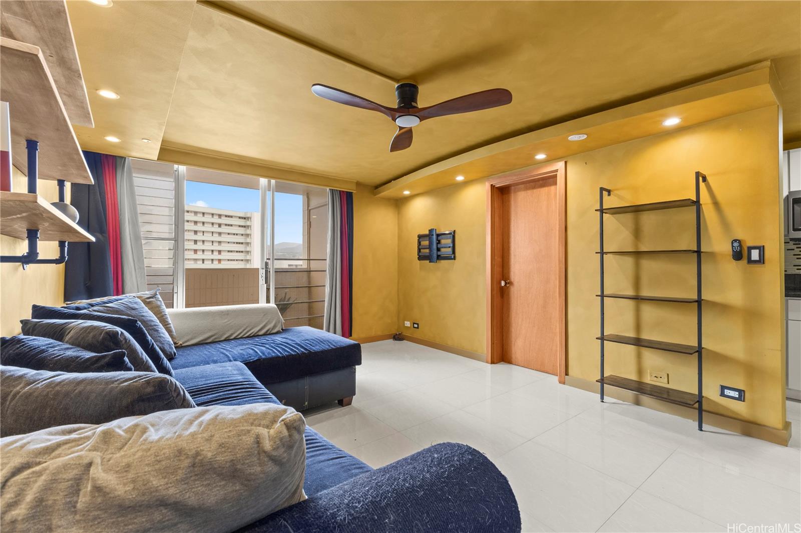 801 Ala Nioi Pl Honolulu - Rental - photo 7 of 25