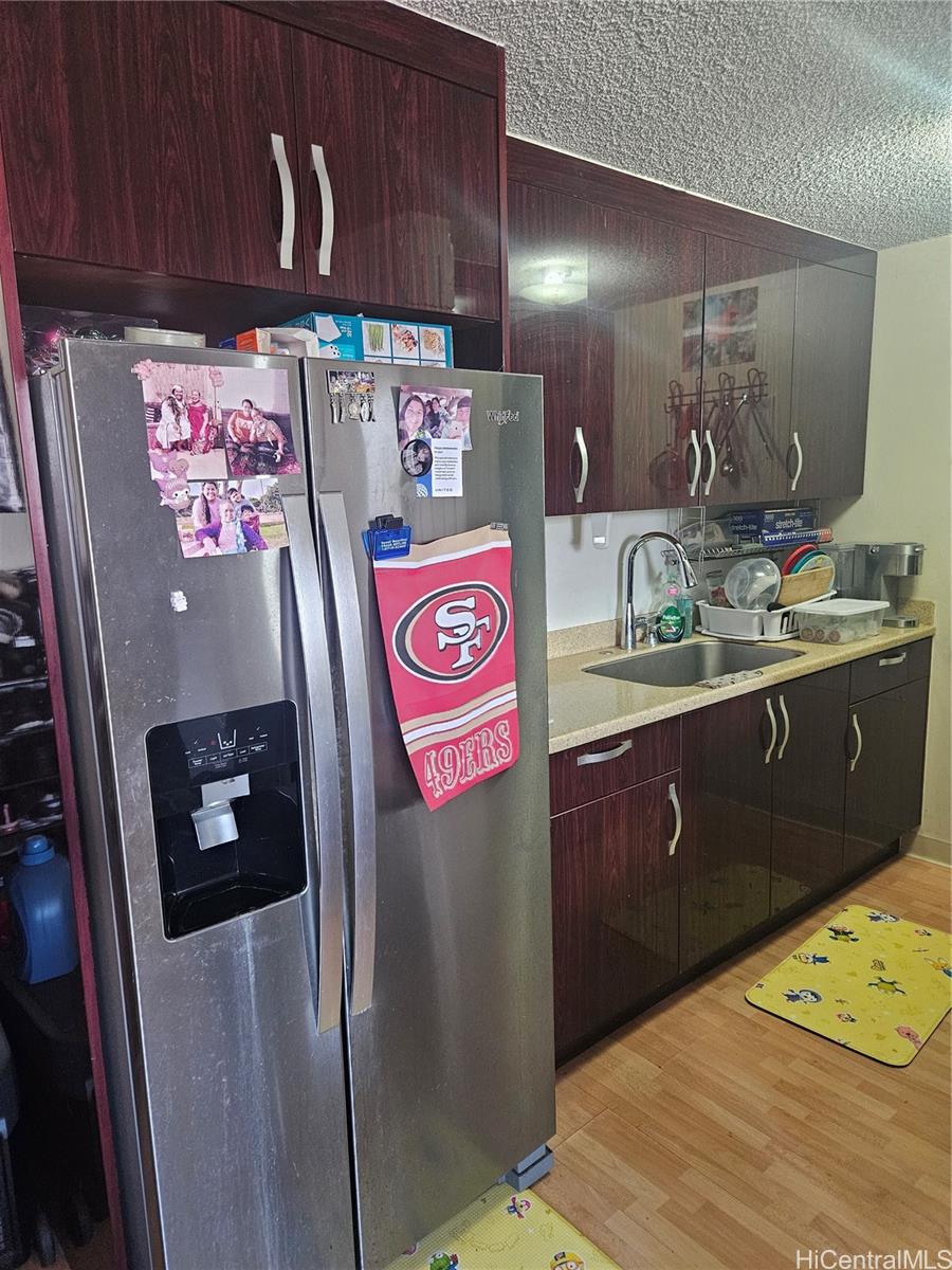 Lakeview Royal condo # 705, Honolulu, Hawaii - photo 2 of 10