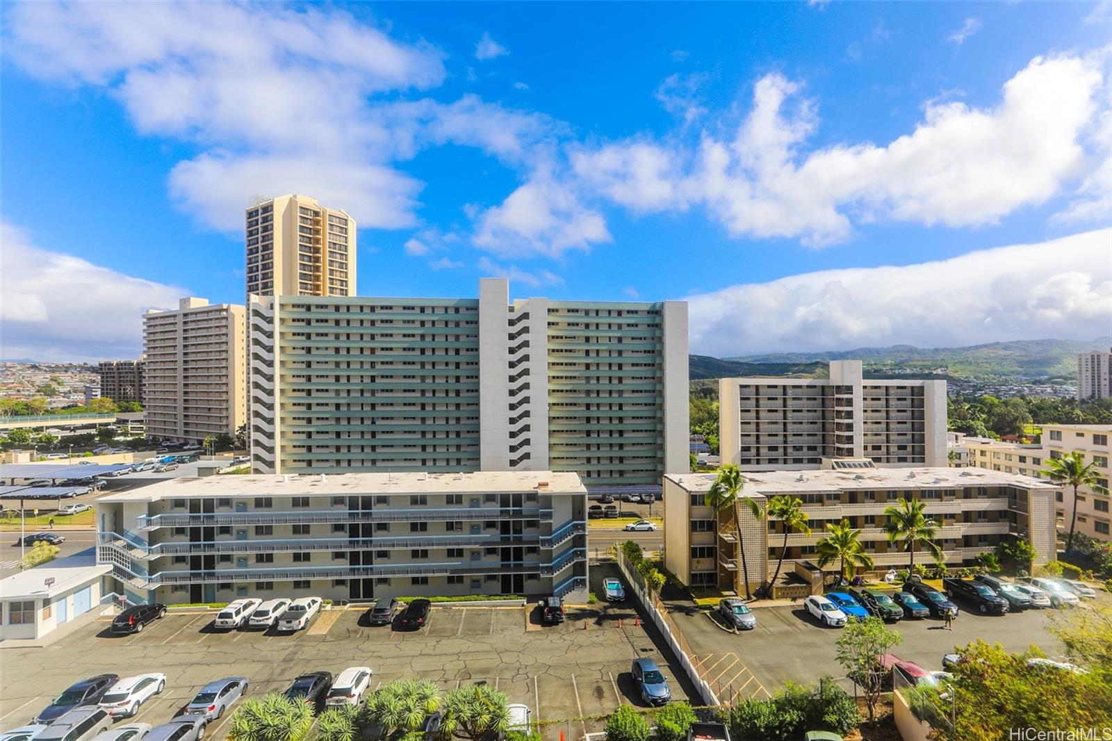 Lakeview Royal condo # 706, Honolulu, Hawaii - photo 14 of 20