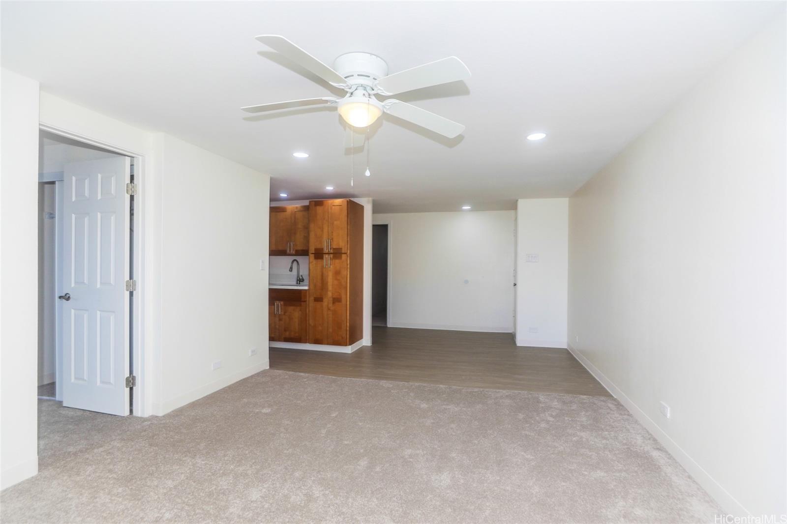 Lakeview Royal condo # 706, Honolulu, Hawaii - photo 5 of 20