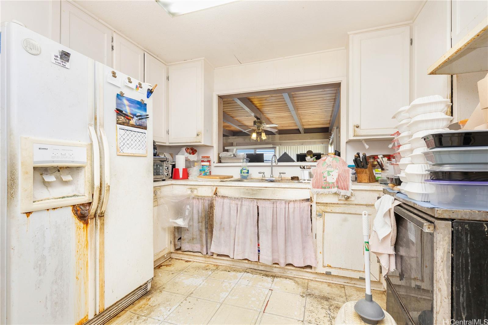 801  Iholena Place Alewa Heights, Honolulu home - photo 15 of 25