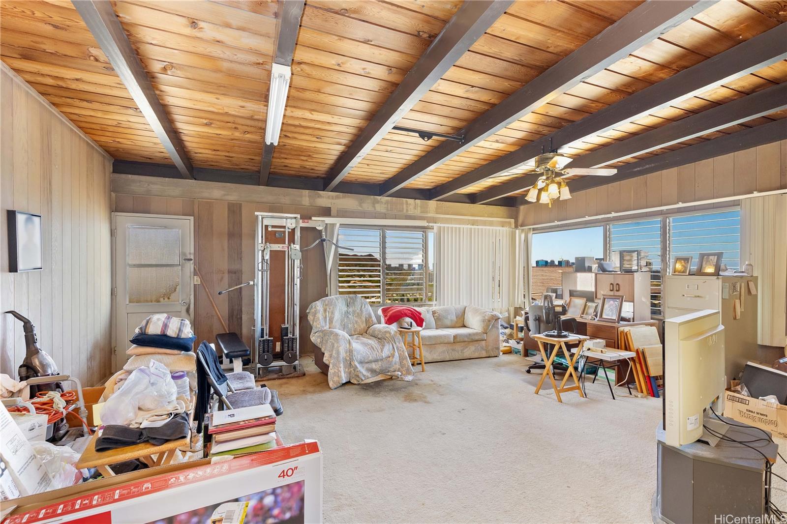 801  Iholena Place Alewa Heights, Honolulu home - photo 10 of 25