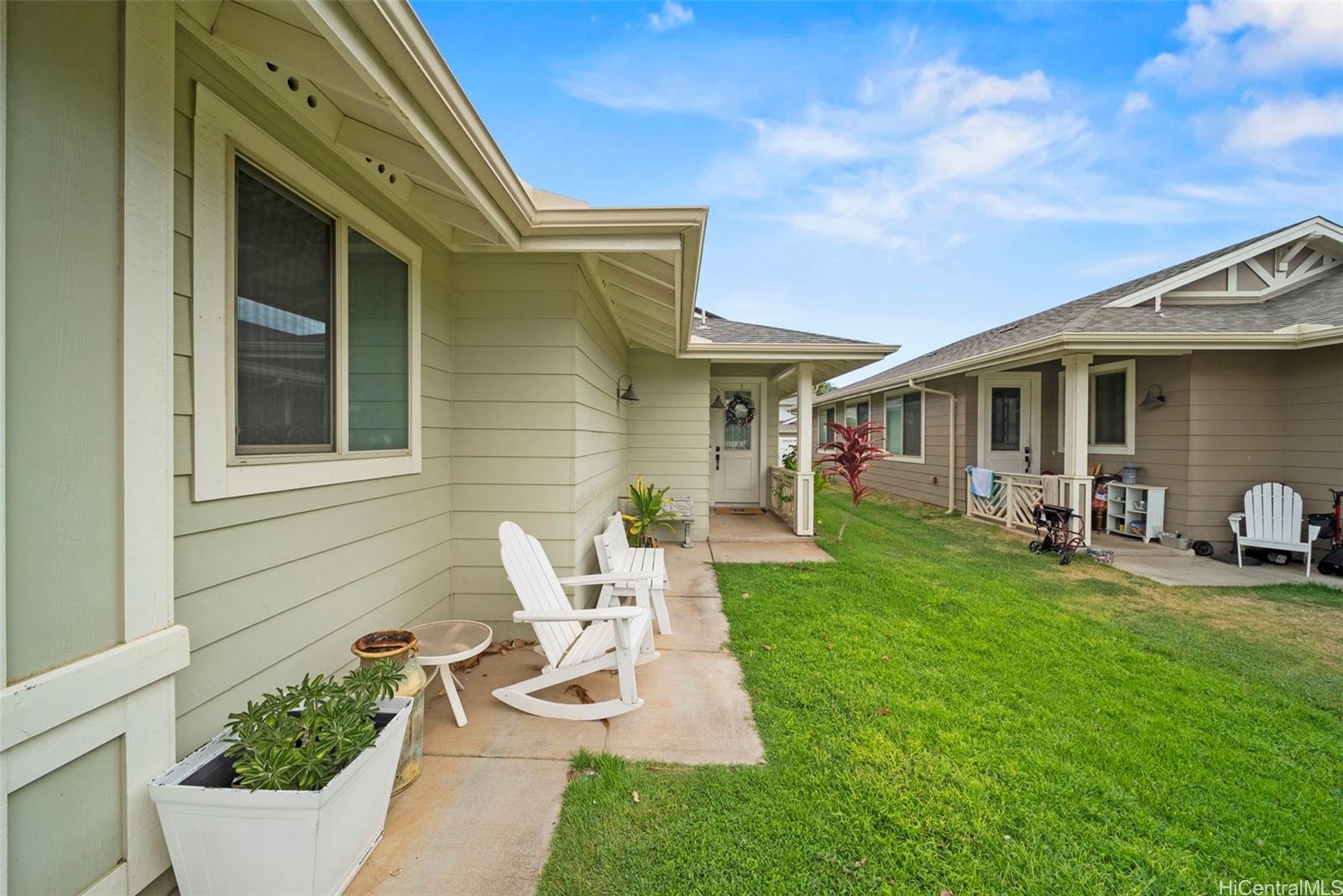 801  Kakala Street Kapolei-mehana-olino, Ewaplain home - photo 2 of 15