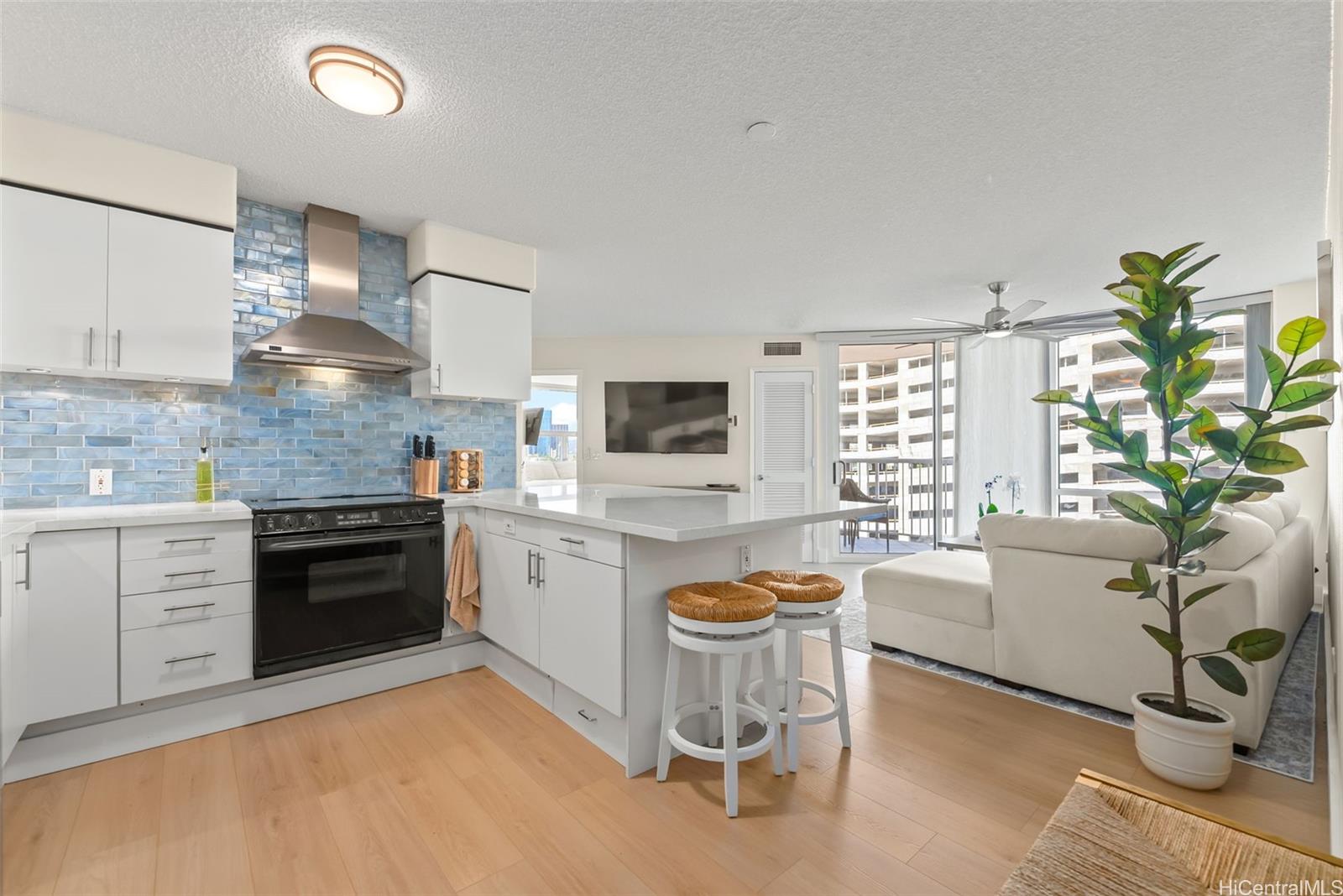 One Archer Lane condo # 1107, Honolulu, Hawaii - photo 5 of 21