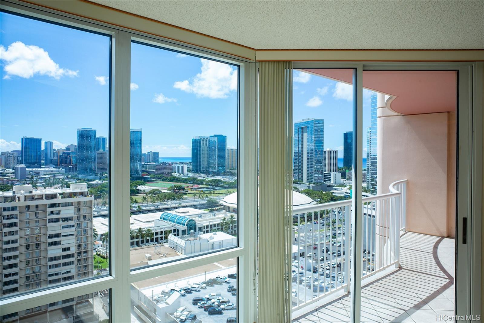 One Archer Lane 2410, 801 King Street, Honolulu Kakaako condo Sold