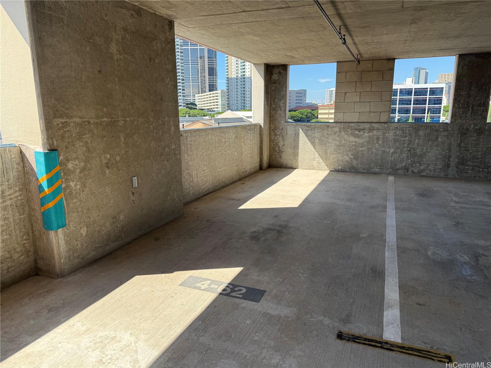 One Archer Lane condo # 2609, Honolulu, Hawaii - photo 14 of 17