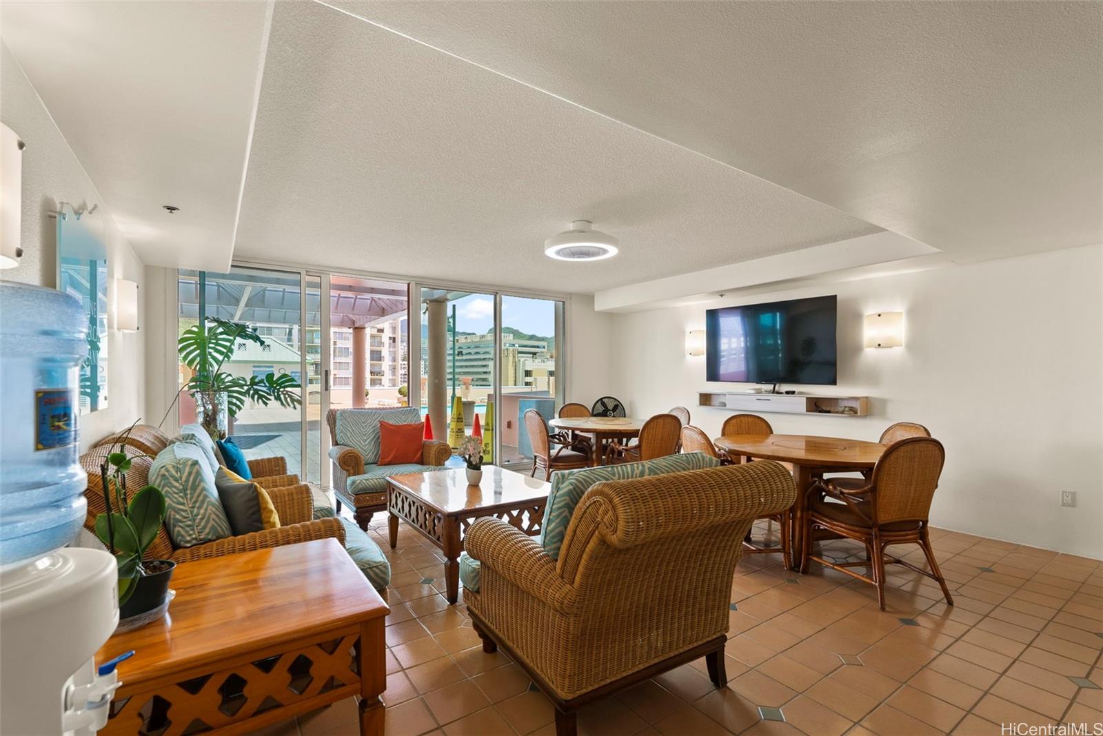 One Archer Lane condo # 2701, Honolulu, Hawaii - photo 14 of 17
