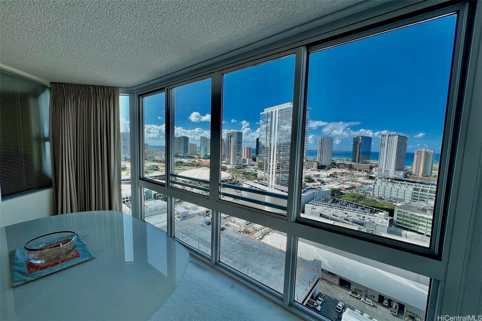 One Archer Lane condo # 2903, Honolulu, Hawaii - photo 3 of 18