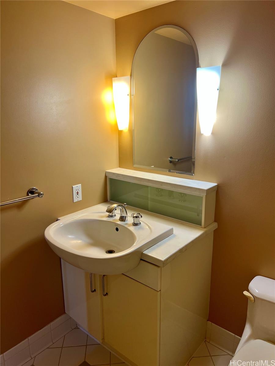 One Archer Lane condo # 3107, Honolulu, Hawaii - photo 16 of 20