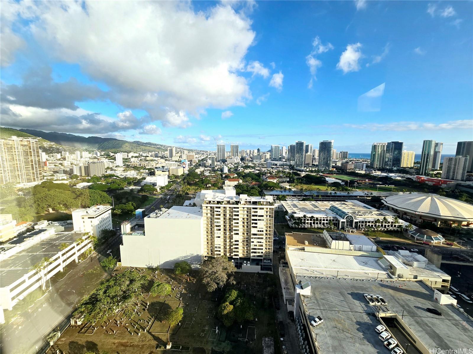 One Archer Lane condo # 3202, Honolulu, Hawaii - photo 13 of 18